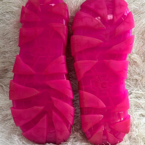 UGG Women's Vibrant Pink Slide Sandals - Picture 4 of 5